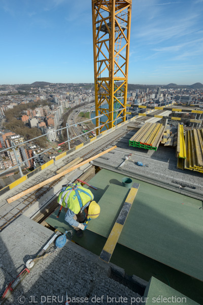 tour des finances à Liège